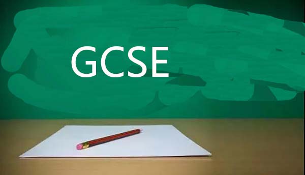 英国GCSE考试是英国的中考吗？