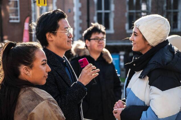 因疫情备受歧视，英国多所高校呼吁停止歧视亚裔群体