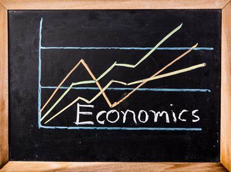 ALevel经济学中微观经济学和宏观经济学